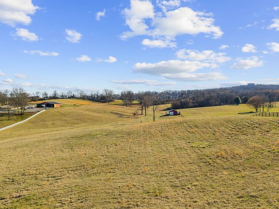 4th image of 2764 Horn Springs Rd