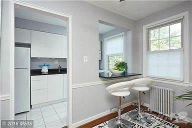 OPEN KITCHEN
