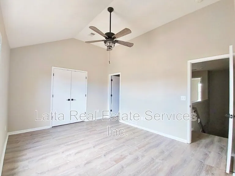 1633 SW Madison St — Photo 9