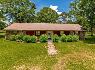 901 Clayton Rd, Bogalusa, LA 70427