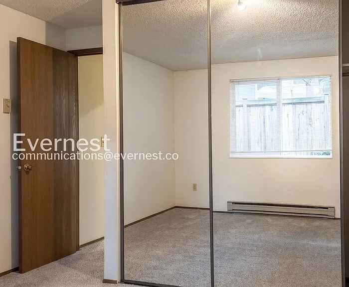 3312 I St NE #D102 — Photo 10