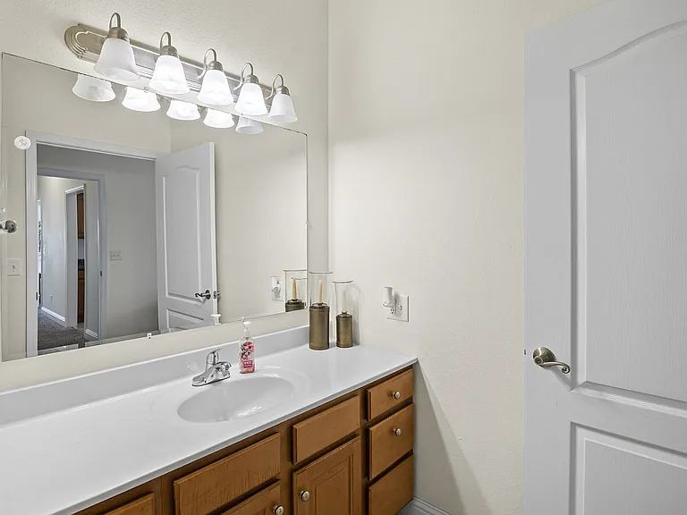 1303 Black Diamond Dr — Photo 51