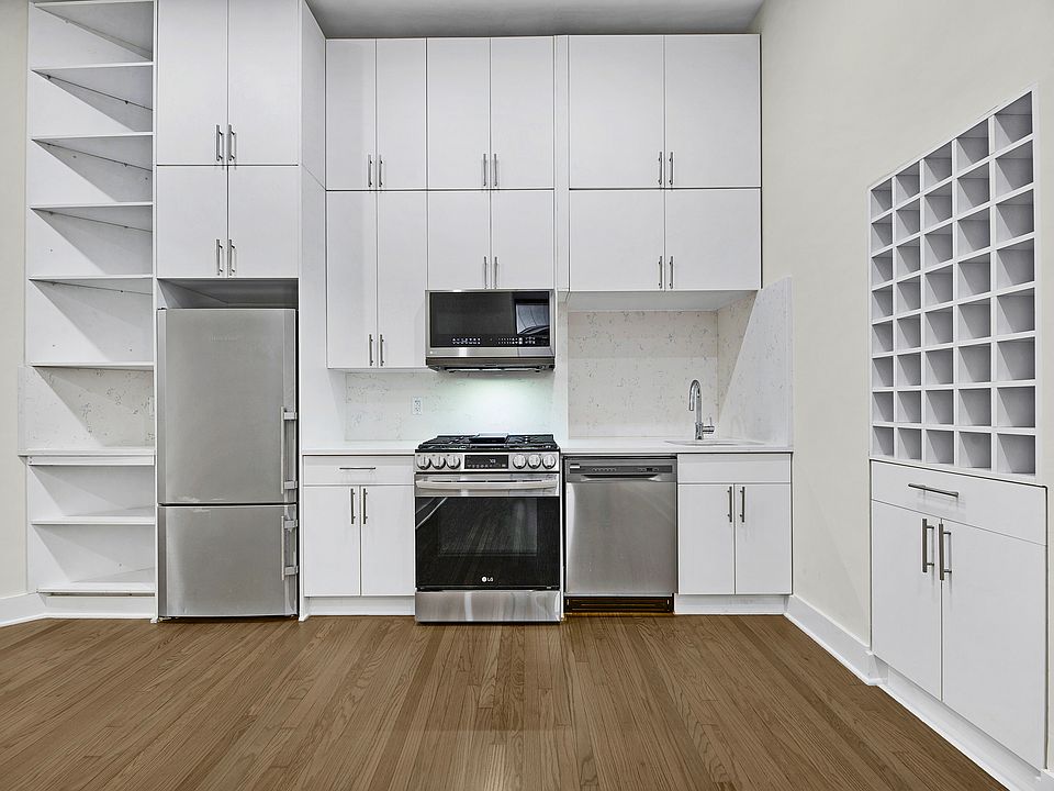 1st image of 121 Madison Ave APT 3E