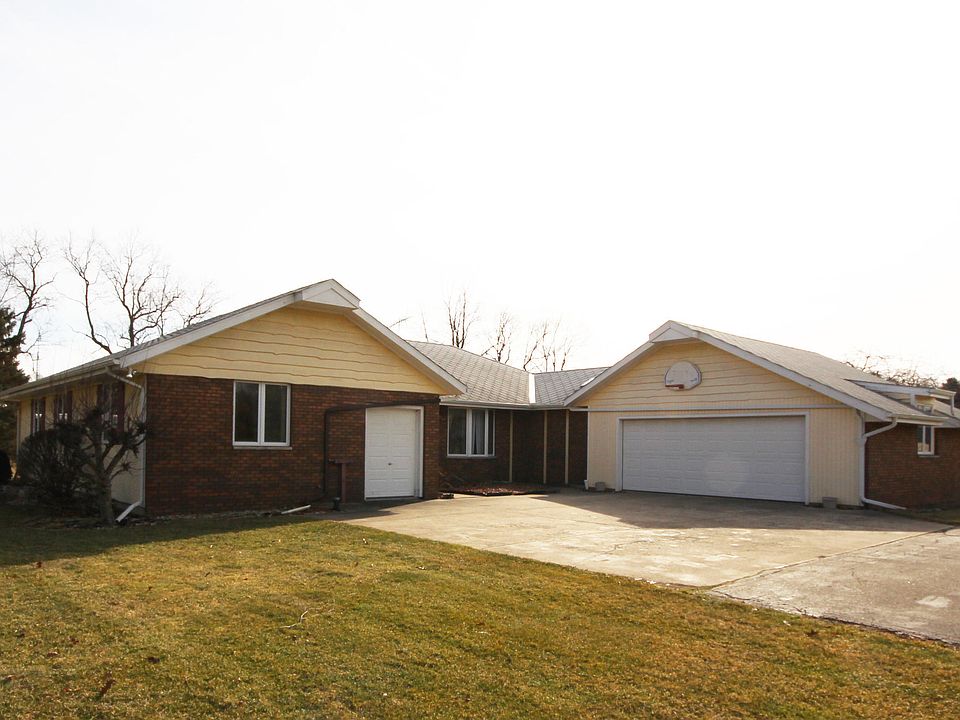 1st image of 13596 S 28th St