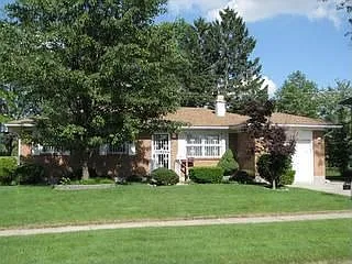 1142 Gertrude Dr photo 1