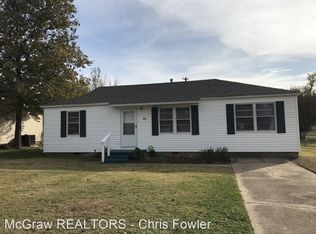 303 E 12th Pl, Claremore, OK 74017