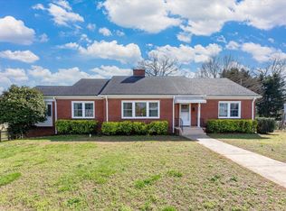 303 Pennsylvania Ave, Greer, SC 29650