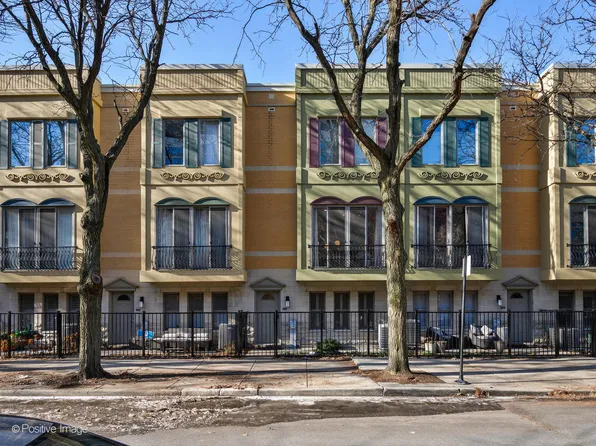 516 N Peoria St, Chicago, IL 60642