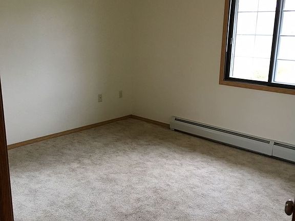 3rd image of 1651 Lenwood Ave APT 8