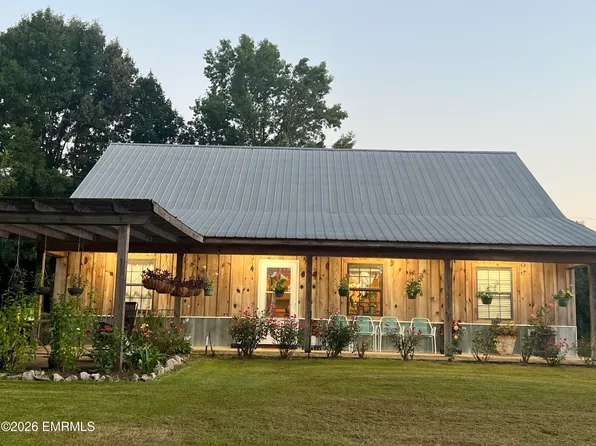 3212 Erin Lucern Rd, Union, MS 39365