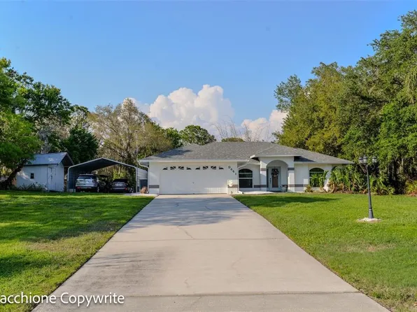 9441 Pine Tree Dr, Lake Wales, FL 33898