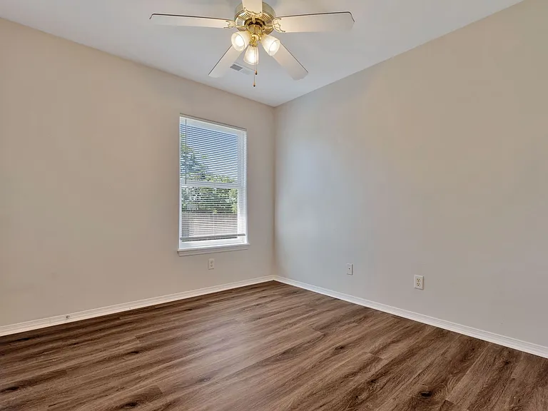 6708 Shady Rd — Photo 17