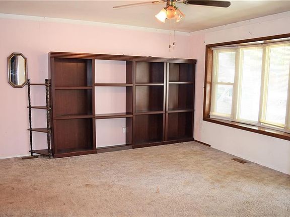 3rd image of 1066 Mystic Ln