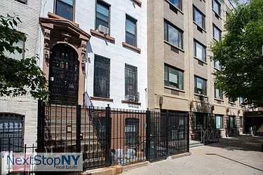 Rented by NextStopNY