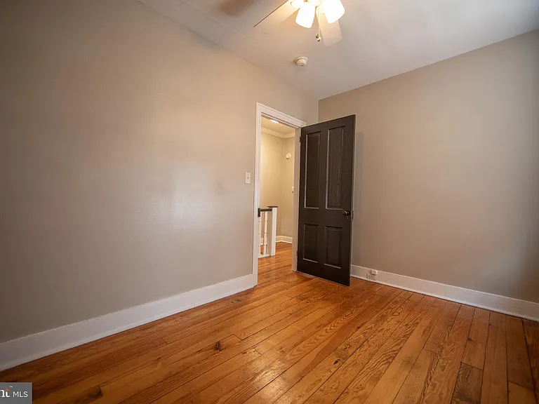 540 S Adams St — Photo 20