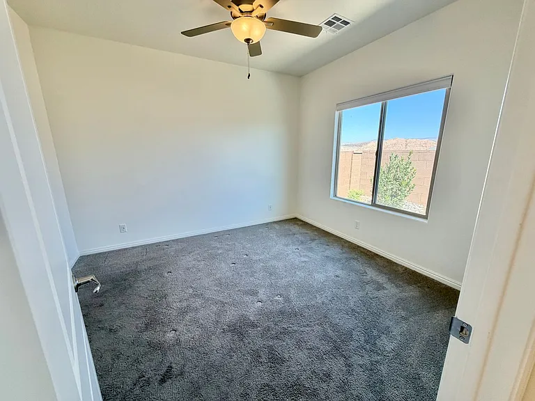 321 S Deep Creek Dr — Photo 14