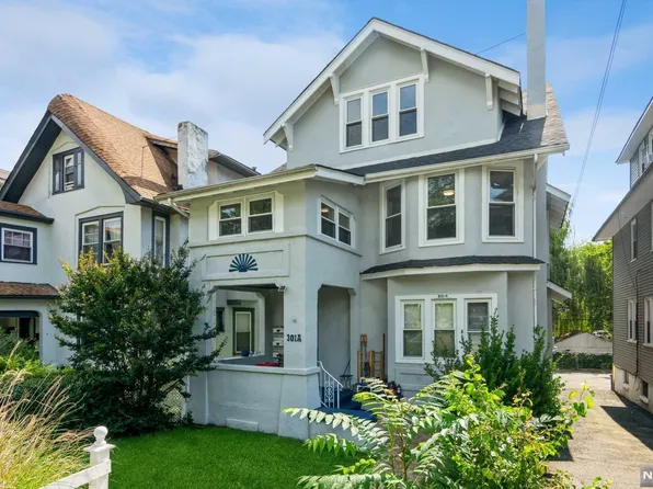 301A Orange Rd, Montclair, NJ 07042