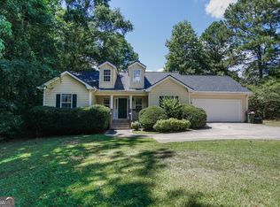 213 Baker St, Statham, GA 30666