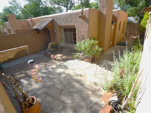 655 Galisteo St APT 5, Santa Fe, NM 87505