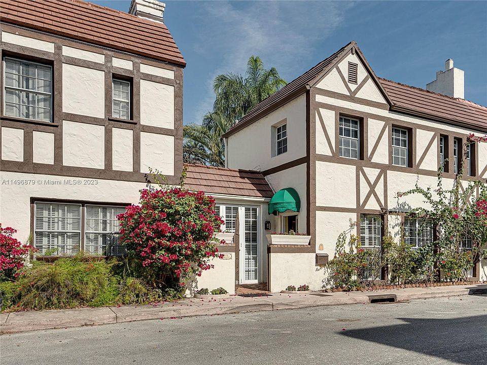 1st image of 409 Viscaya Ave