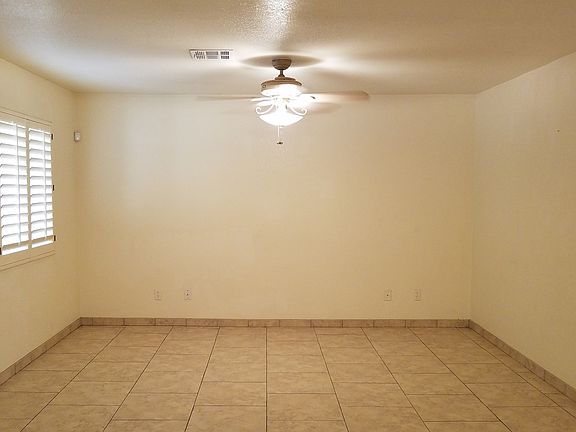 2nd image of 1304 E Saint Charles Ave