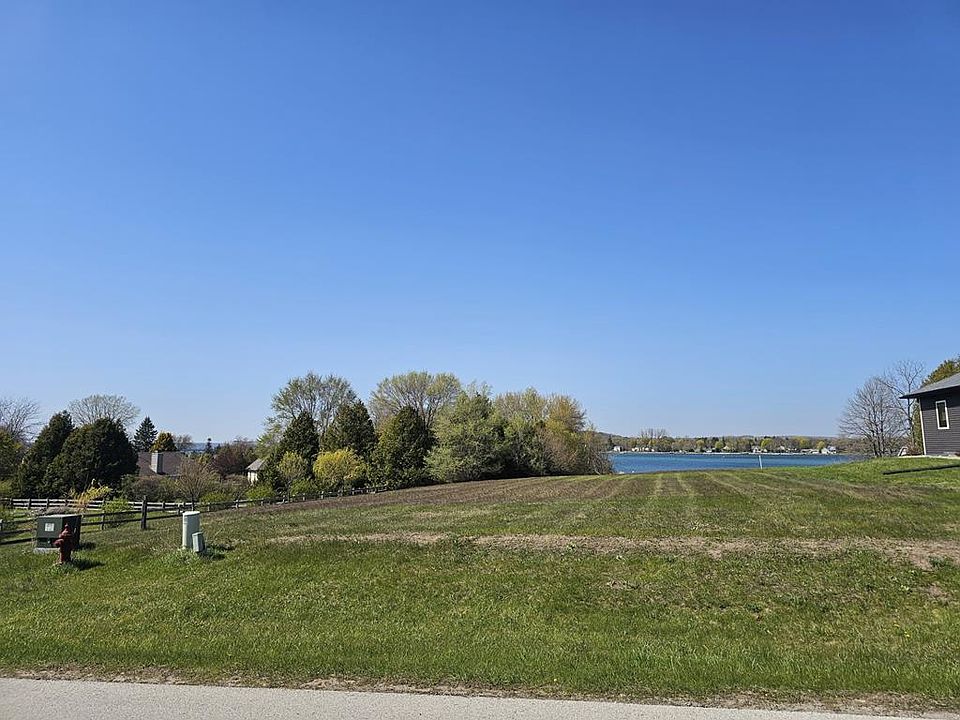 1st image of Circle Ridge Pl