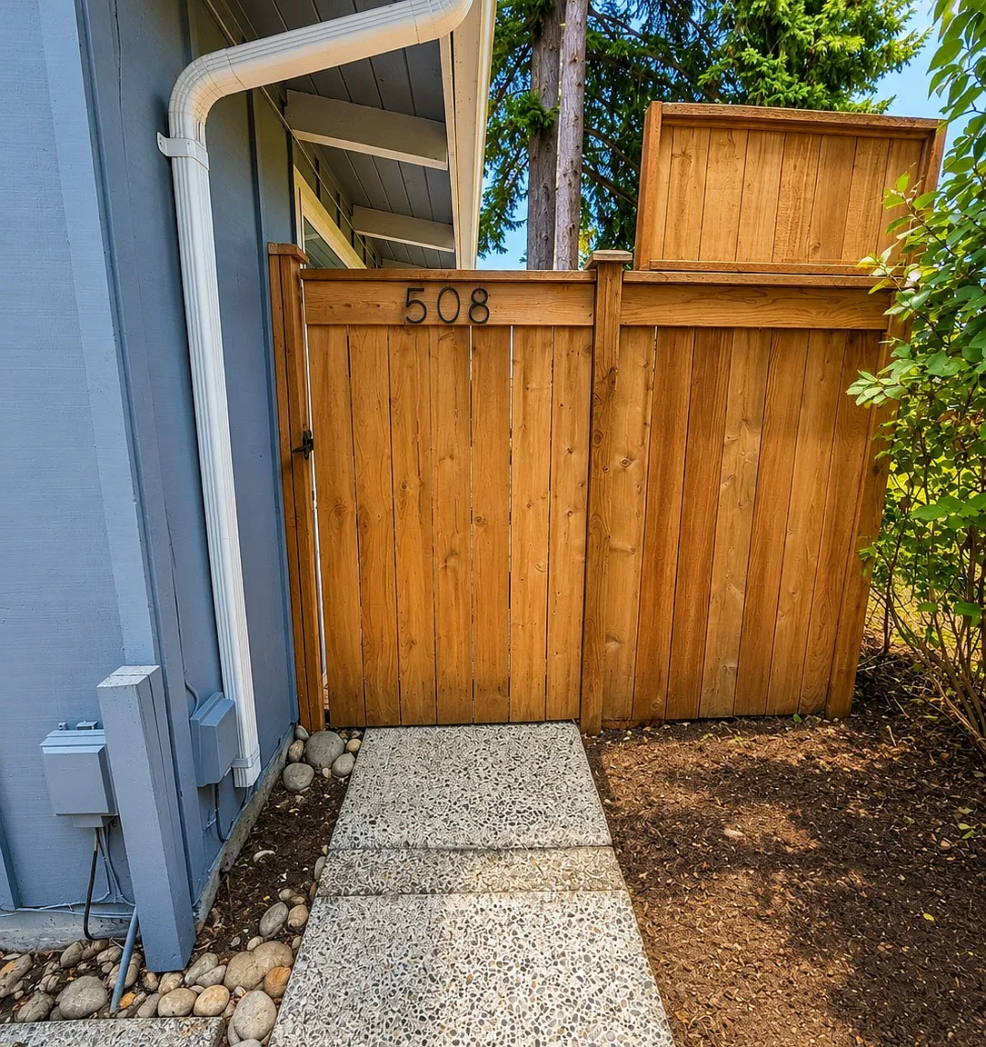 2 bed, 768 sqft, $2,180 — Photo 3