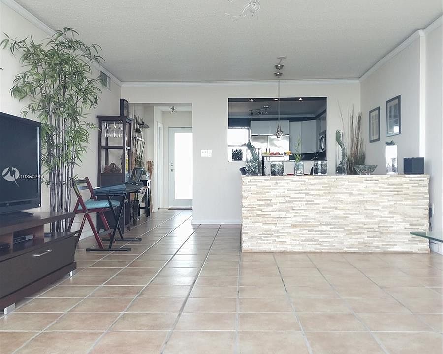 1st image of 1075 NE Miami Gardens Dr #500