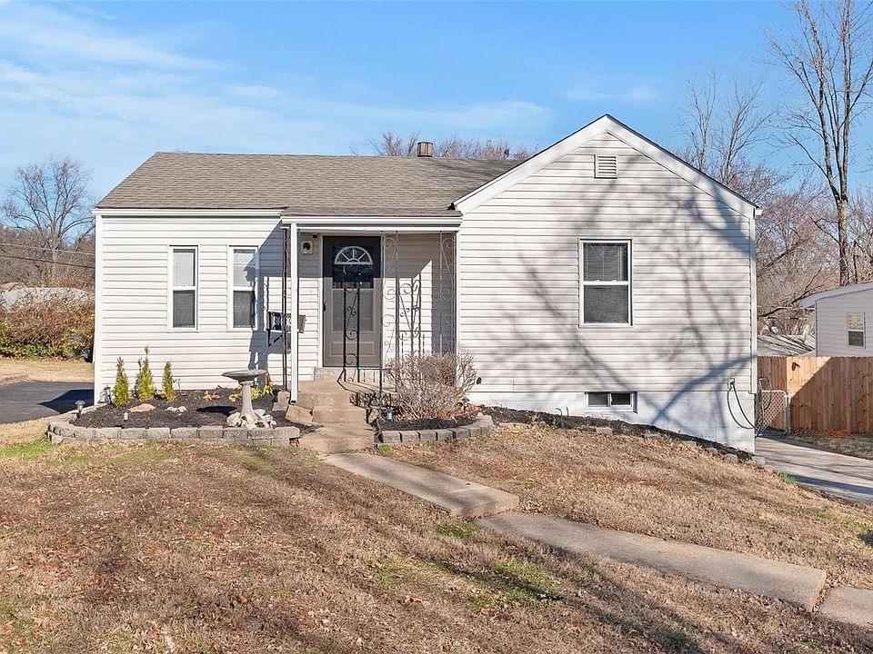1st image of 9435 Echo Ln
