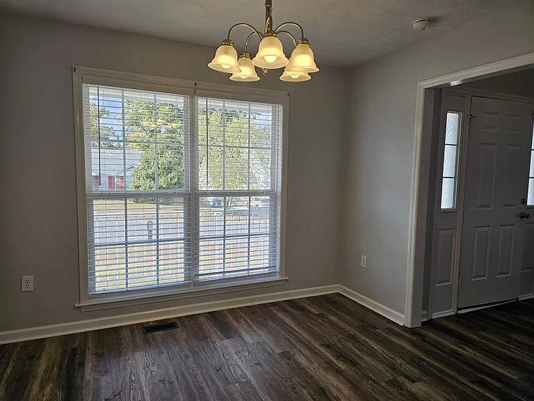 8535 English Saddle Dr — Photo 7