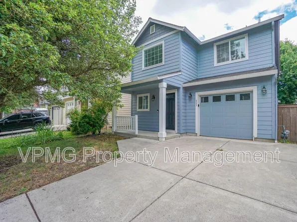 423 NW 153rd St, Vancouver, WA 98685