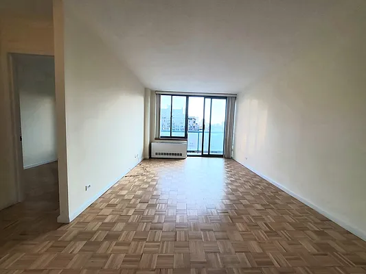 Rented by Luxury Habitat | media 12