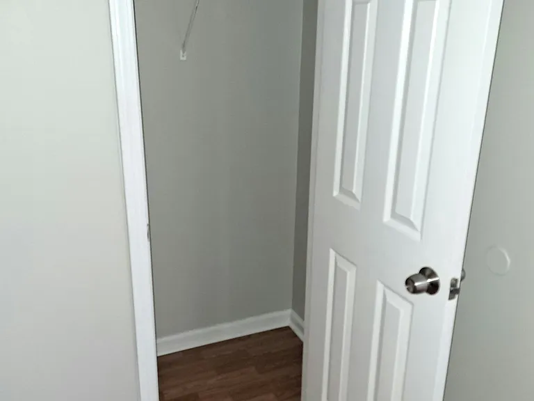 5217 Hickory Grove Cir — Photo 21