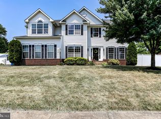 325 Greenfield St, Manchester, PA 17345