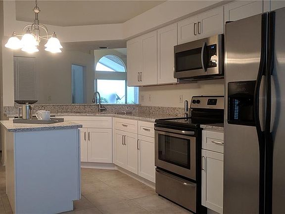 3rd image of 28725 Carmel Way