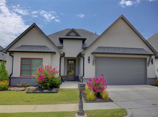 934 W 86th St, Tulsa, OK 74132