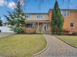 357 Eltingville Blvd, Staten Island, NY 10312