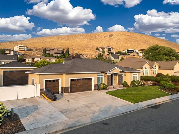 3rd image of 5701 Kenra Loop