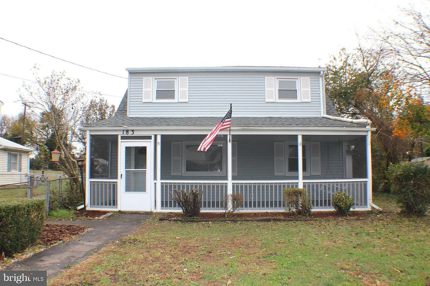183 Scott Dr photo 1