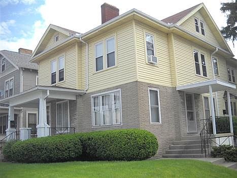 1st image of 3020-3022 Indianola Ave