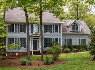 200 Stratford Dr, Chapel Hill, NC 27516