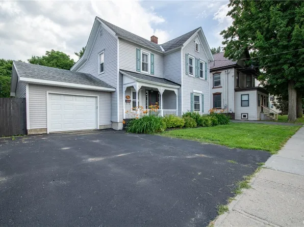 422 Pawling St, Watertown, NY 13601