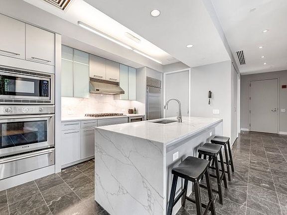 4th image of 225 River St APT 1902