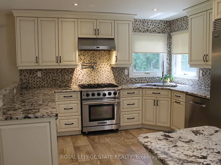 56 Carnegie Pl — Photo 8