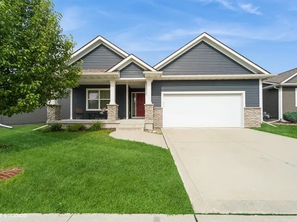 3914 SW Stonehaven Ln, Ankeny, IA 50023