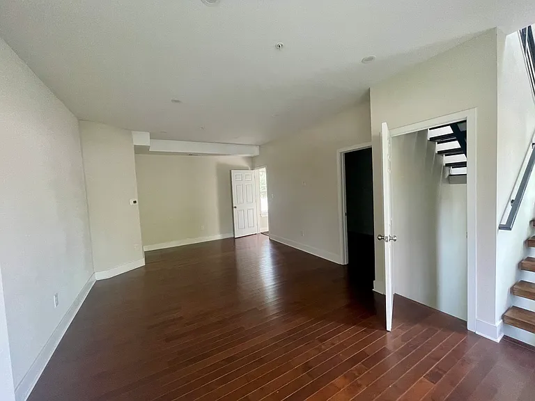 8618 Jones Mill Rd — Photo 24