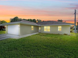 8716 98th Ct, Vero Beach, FL 32967