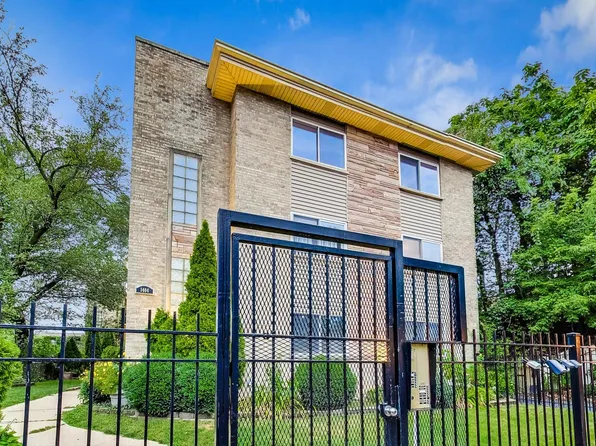 1404 W Estes Ave APT 3B, Chicago, IL 60626