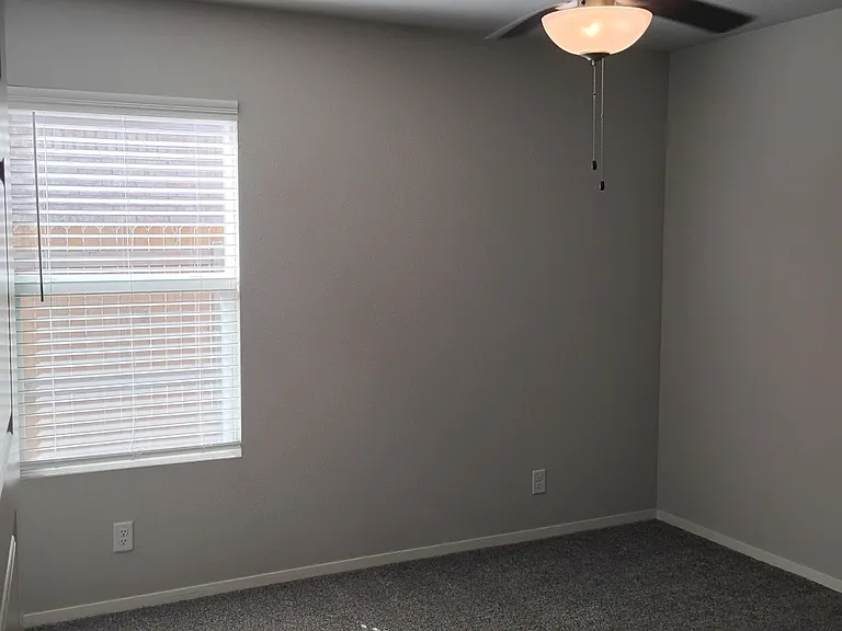 2615 W Baton Rouge Pl — Photo 21