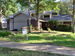 1044 Conley Cir, Ocean Springs, MS 39564